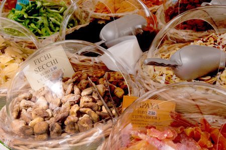 Candied fruit on the Market in Rome Italyのeditorial素材