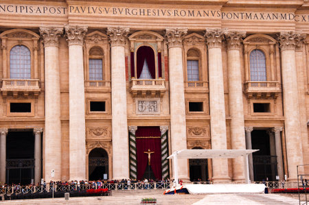 St Peters facade in Rome Italy awaiting the Popes Easter messageのeditorial素材