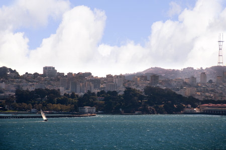 The city skyline of San Francisco California USAのeditorial素材