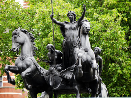 Statue of Queen Boudicca by the Palace of Westminster in London, the Capital City of Englandのeditorial素材