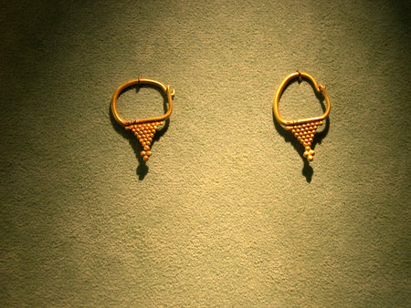 Gold Earrings in the museum in Chania on the Island of Creteのeditorial素材