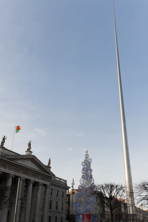 General Post Office on O Connell Street at Christmastime in Dublin Irelandのeditorial素材