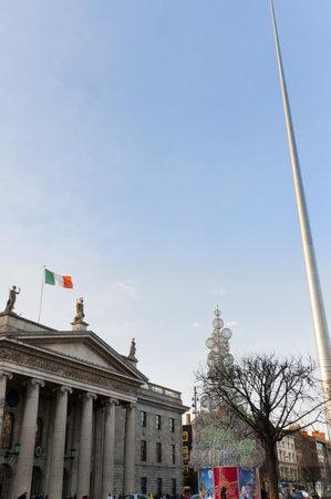 General Post Office on O Connell Street at Christmastime in Dublin Irelandのeditorial素材