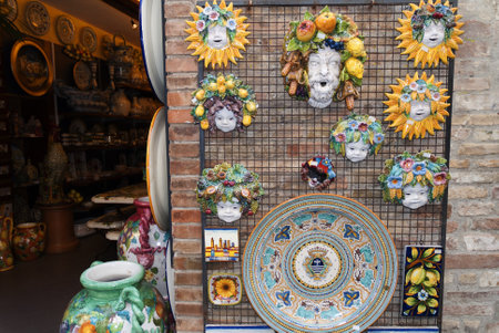 Pottery for sale in  San Gimignano near Florence in Tuscany Italyのeditorial素材