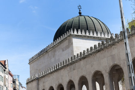 Budapests Moorish Style Great Synagogue in Hungary is the Most Beautiful in the World