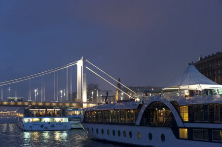 Bridge over the River Danube by night in Budapest Hungaryのeditorial素材