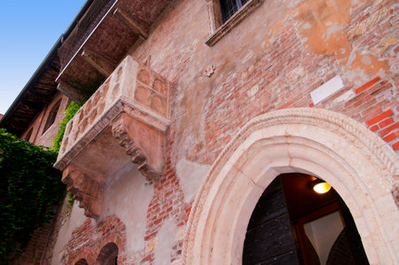Verona is a city in Northern Italy which features in Shakespeare s tragedy Romeo and Juliet  This is supposed to be the balcony where Romeo wooed Julietのeditorial素材