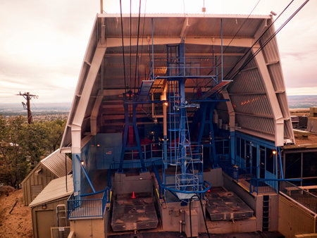 Sandia Peak Cable Car up the Mountains of Albuquerque New Mexicoのeditorial素材