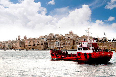 Vessels in the Grand Harbour of Valletta on the island of Maltaのeditorial素材