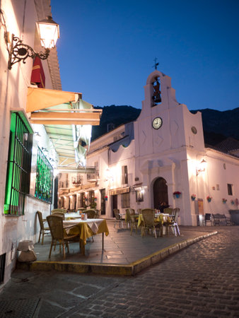 Street of San Sebastian in Mijas one of the most beautiful 'white' villages of Andalucia. It is in the Alpujarra mountains above the coastのeditorial素材