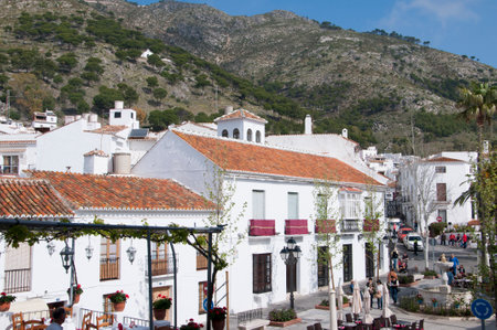 Mijas one of the most beautiful 'white' villages of Andalucia. It is in the Alpujarra mountains above the coastのeditorial素材