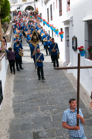 Easter procession in Mijas one of the most beautiful 'white' villages of Andalucia. It is in the Alpujarra mountains above the coastのeditorial素材