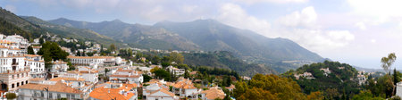 Mijas one of the most beautiful 'white' villages of Andalucia. It is in the Alpujarra mountains above the coastのeditorial素材