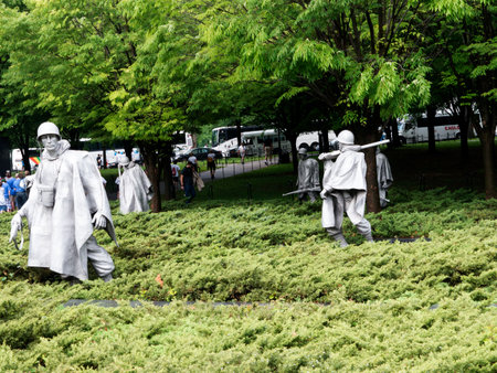 War memorial with statues from Korean War in Washington USAのeditorial素材