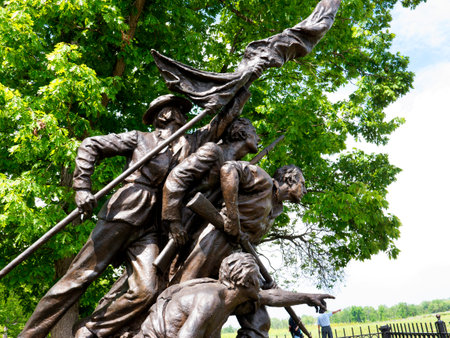The Battlefield in Gettysburg Pennsylvania which is dotted to many memorials to the fallen and to commemorate the individuals involvedのeditorial素材
