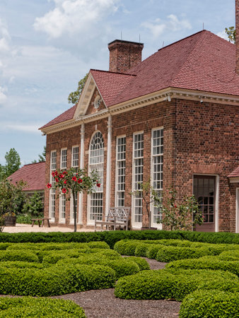 Mount Vernon was the plantation home of George Washington, first President of the United States. The estate is situated on the banks of the Potomac River in Fairfax County, Virginiaのeditorial素材