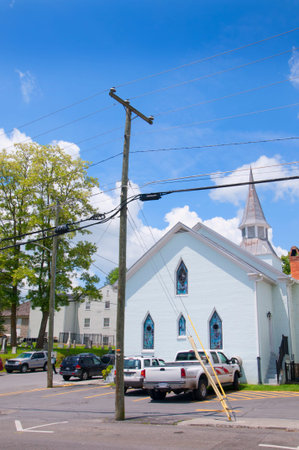 Lewisburg is a small town in West Virginia with a historic park in the Centre and buildings erected by Thomas Carnegie a local philanthropist who built libraries across the worldのeditorial素材