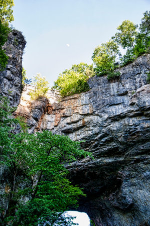 The Natural Bridge in Rockbridge County, Virginia, once owned by Thomas Jefferson, is a geological formation in which Cedar Creek  has carved out a gorgeのeditorial素材