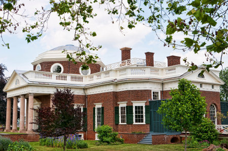 the graceful house built by Thomas Jefferson on the Potomac River near Richmond Virginia  USAのeditorial素材