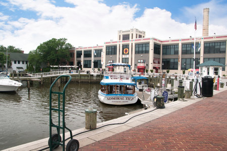 The Banks of the Potomac River in Alexandria Virginia USAのeditorial素材