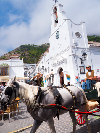 Mijas is one of the most beautiful 'white' villages of the Southern Spain area called Andalucia. It is in the Alpujarra mountains above the coastのeditorial素材
