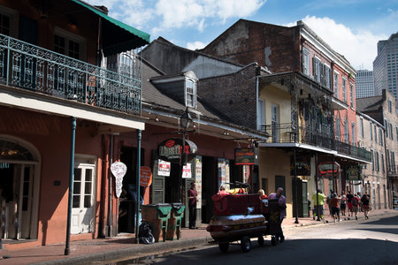 Typical Architecture in the French Quarter of New Orleans a Louisiana city on the Mississippi River, near the Gulf of Mexico. Nicknamed the Big Easyのeditorial素材