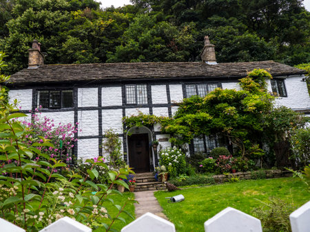 Cottage and Garden in the small village of Pott Shrigley, Cheshire, England.のeditorial素材