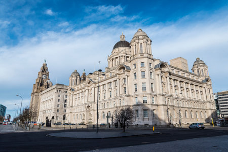 the iconic mercantile buildings known as the Three Graces.Royal Liver Building, Cunard Building and Port of Liverpool Building â stand on the Pier Head.のeditorial素材