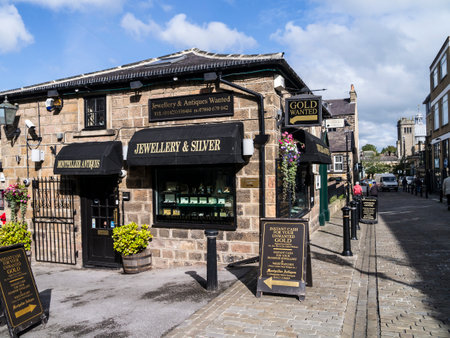 Harrogate is a spa town in North Yorkshire, England.  Historically in the West Riding of Yorkshire, the town is a tourist destination and its visitor attractions include its spa watersのeditorial素材