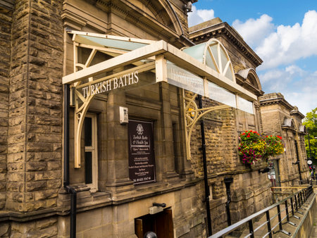 Harrogate is a spa town in North Yorkshire, England.  Historically in the West Riding of Yorkshire, the town is a tourist destination and its visitor attractions include its spa watersのeditorial素材