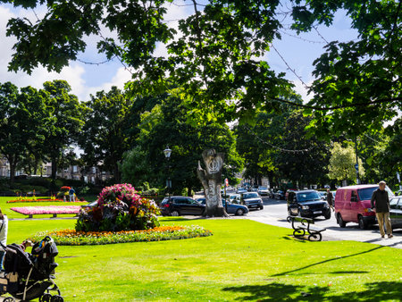 Harrogate is a spa town in North Yorkshire, England.  Historically in the West Riding of Yorkshire, the town is a tourist destination and its visitor attractions include its spa watersのeditorial素材