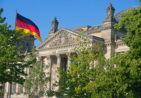 The Reichstag underwent a reconstruction led by architect Norman Foster. After its completion in 1999, it once again became the meeting place of the German parliament: the modern Bundestag.のeditorial素材