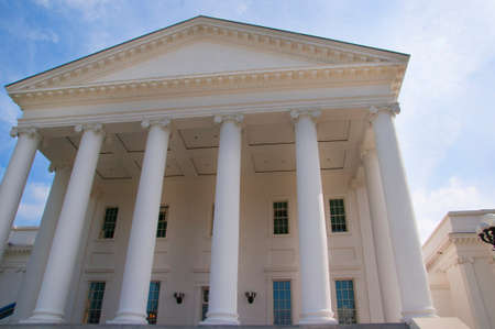 The Capital building in Richmond Virginia ,which is the capital city of the Commonwealth of Virginia in the USA,has an impressive Greek FaÃ§adeのeditorial素材