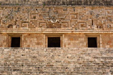 ancient Mayan building construction details