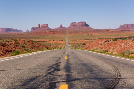 Highway leading towards Monument Valley in Utah, USAの写真素材