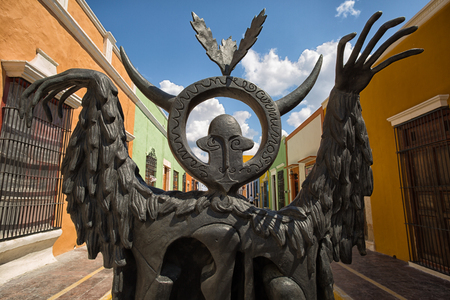 April 21, 2014 Campeche, Mexico: illustrative editorial of a Leonora Cerrington statue on the street of the UNESCO world hetitage colonial townのeditorial素材