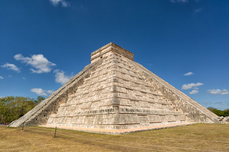 the pyramid of Kukulcan at the Chichen Itza archaeological site in Mexicoのeditorial素材