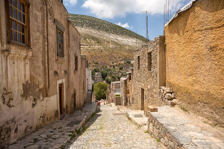 May 22, 2014 Real de Catorce, Mexico: narrow cobblestone streets and mostly abandoned stone buildings all through the town once known for silver miningのeditorial素材