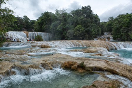 April 16, 2014 Tumbala, Mexico: the 'Agua Azul' waterfall  consists of many cataracts following one after another and is one of the main attractions of the state of Chapasのeditorial素材
