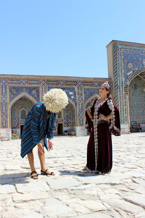 Young boy and gir in Samarkandのeditorial素材