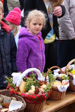 Traditional Easter basket with food のeditorial素材