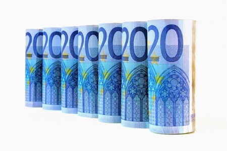 20 Euro banknotes in a row on white background の写真素材