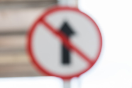   3642;Bokeh road signの写真素材