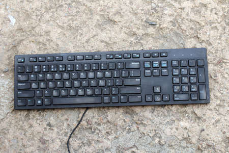 BLACK COLOR COMPUTER KEYBORDS WITH LETTERS