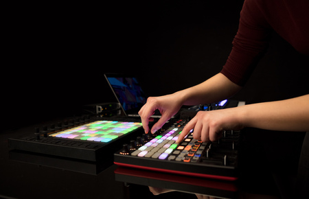 Hand mixing music on midi controller