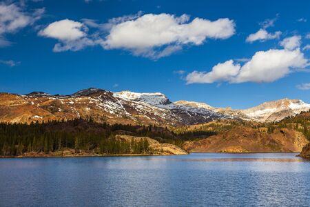 Ellery Lake in the western slopes of the Sierra Nevada Mountain, Yosemite National Park, California, USA.の写真素材