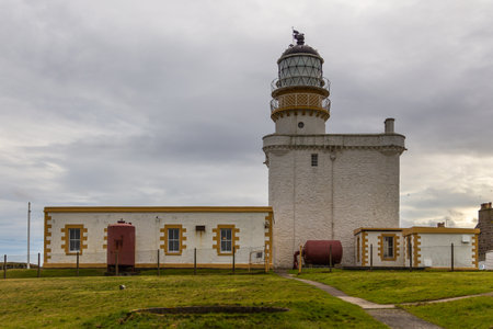 Fraserburgh, Scotland, UK - 05 February 2016: The Kinnaird Head lighthouses, one an original Stephenson Scottish lighthouse. Museum of Scottish Lighthouse.のeditorial素材