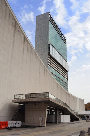 NEW YORK CITY, NY, USA - MAR 30: The United Nations complex was designed by an international team of 11 architects led by Wallace K. Harrison. March 30, 2011 in Manhattan, New York City.のeditorial素材