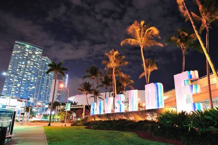 MIAMI, FL - FEB 8: Bayside Marketplace at night on February 8, 2012 in Miami, Florida. It is a festival marketplace and the top entertainment complex in Downtown Miami attracting 15M people annually.のeditorial素材