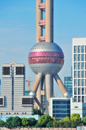 SHANGHAI, CHINA - MAY 27: Oriental Pearl Tower over river on May 27, 2012 in Shanghai, China. The tower was the tallest structure in China excluding Taiwan from 1994¨C2007 and the landmark of Shanghai.のeditorial素材